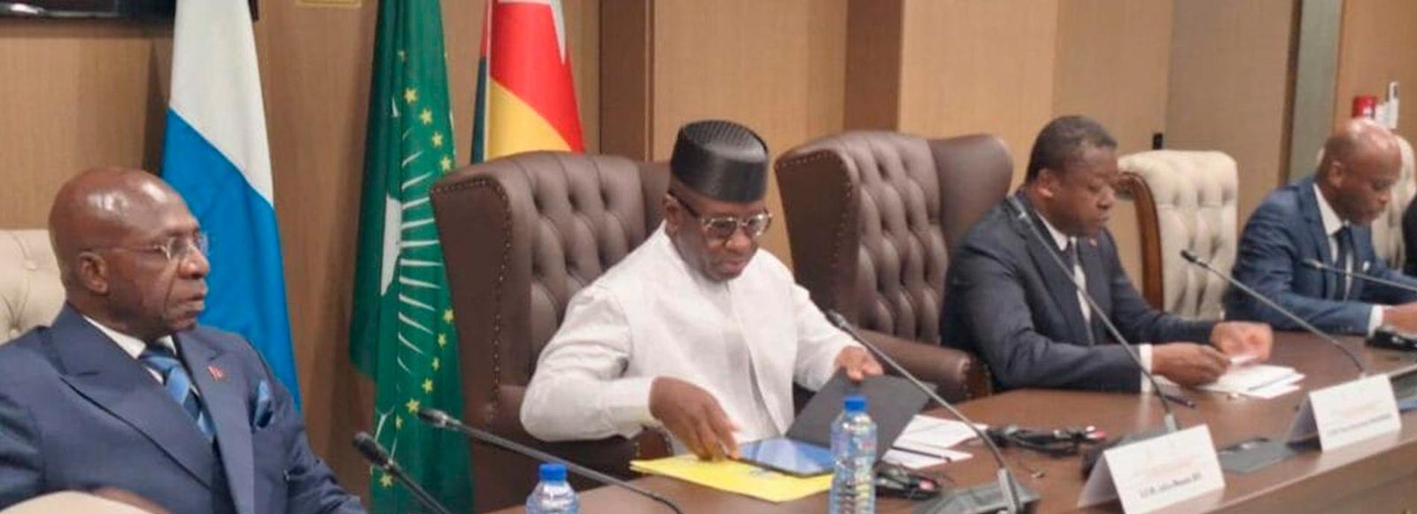 MINISTRO TÉTE ANTÓNIO PARTICIPA NA CONFERÊNCIA MINISTERIAL EXTRAORDINÁRIA DA ALIANÇA POLÍTICA AFRICANA EM LOMÉ