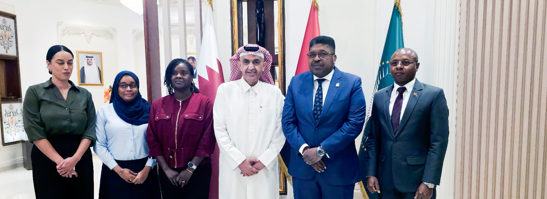 EMBAIXADOR DE ANGOLA RECEBE O DIRECTOR DA FALCON TRAVEL