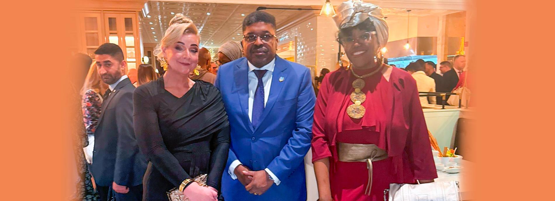 EMBAIXADOR ANTÓNIO CRUZ PARTICIPA DO GRUPO HAPPY PEOPLE DOHA